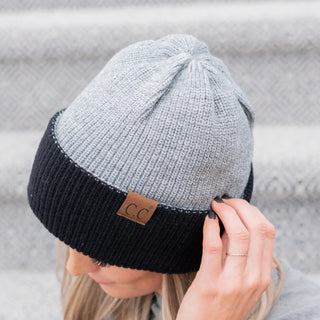 reversible two-tone slouchy beanie - grey/black