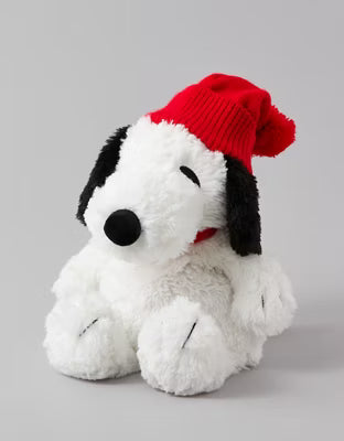snoopy with santa hat