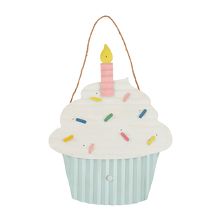 cupcake door hanger