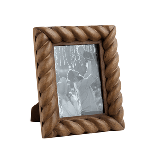 5 x 7 twisted wood frame