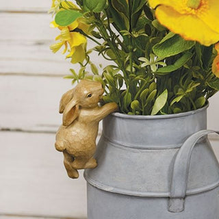 resin bunny planter rim hanger